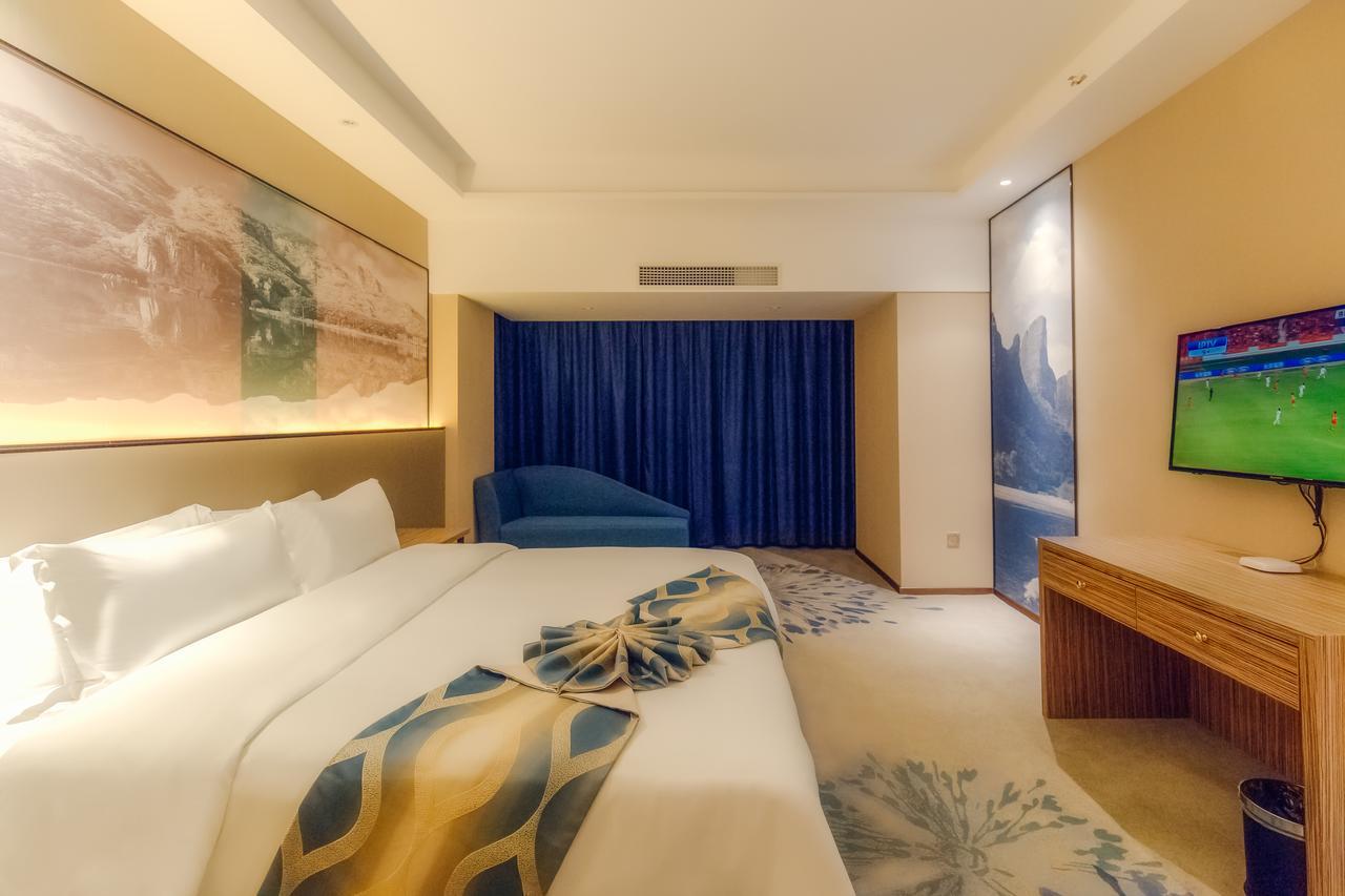 Manhatton Hotel Guilin North Railway Station エクステリア 写真