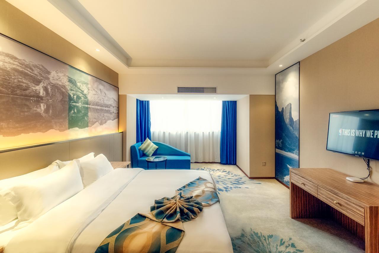 Manhatton Hotel Guilin North Railway Station エクステリア 写真