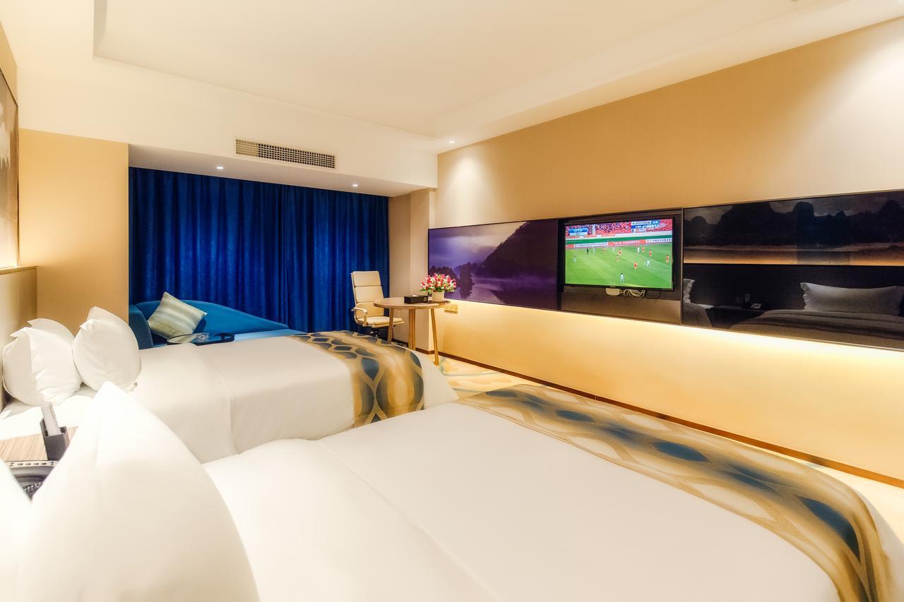 Manhatton Hotel Guilin North Railway Station エクステリア 写真